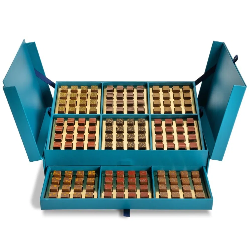 T'a Milano Confezione Trionfale di cioccolatini Artigianali - 144 praline